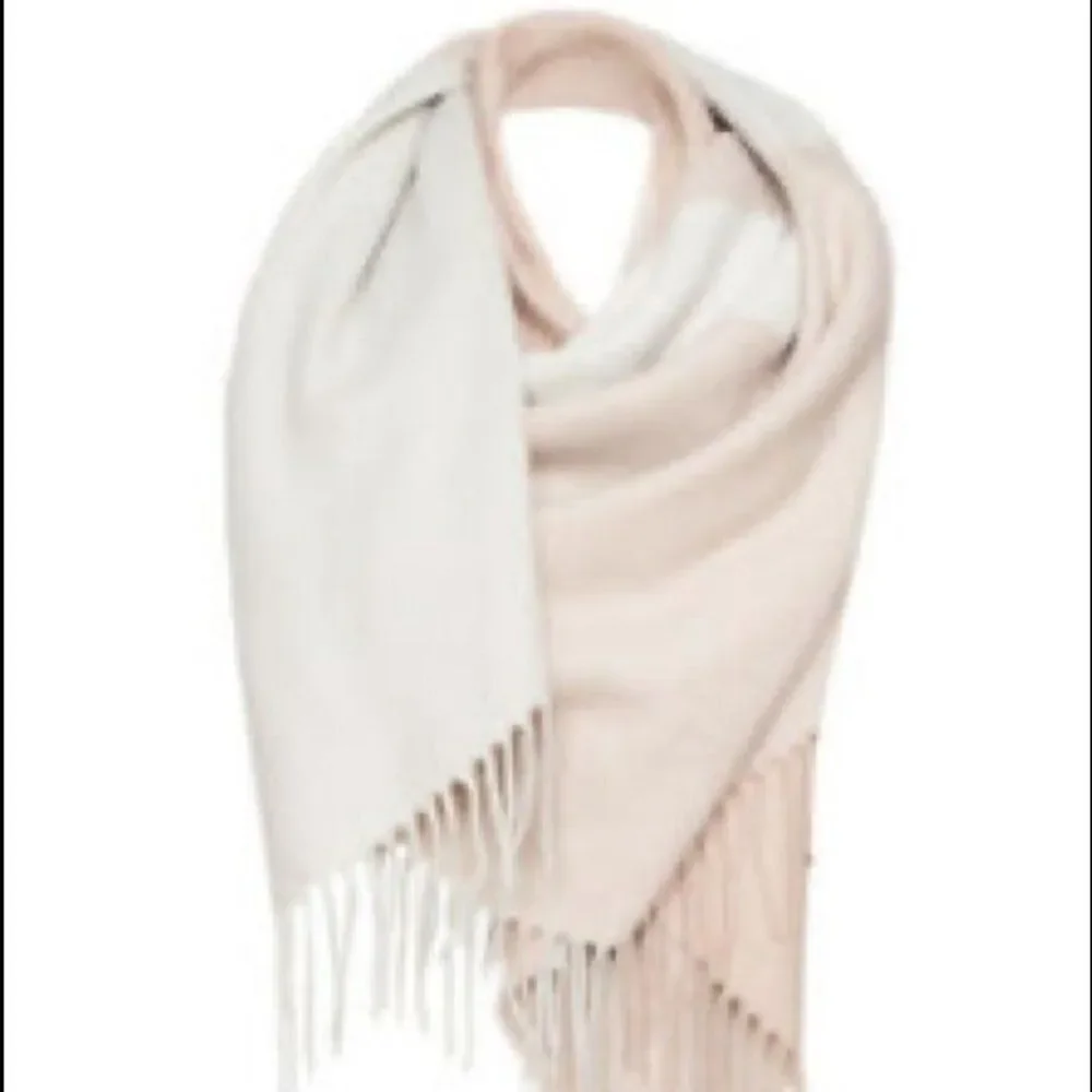 Soia & Kyo Scarfigan Scarf Poncho Cardigan Wrap Pink Plaid‎ Fringe NEW W/ Tags